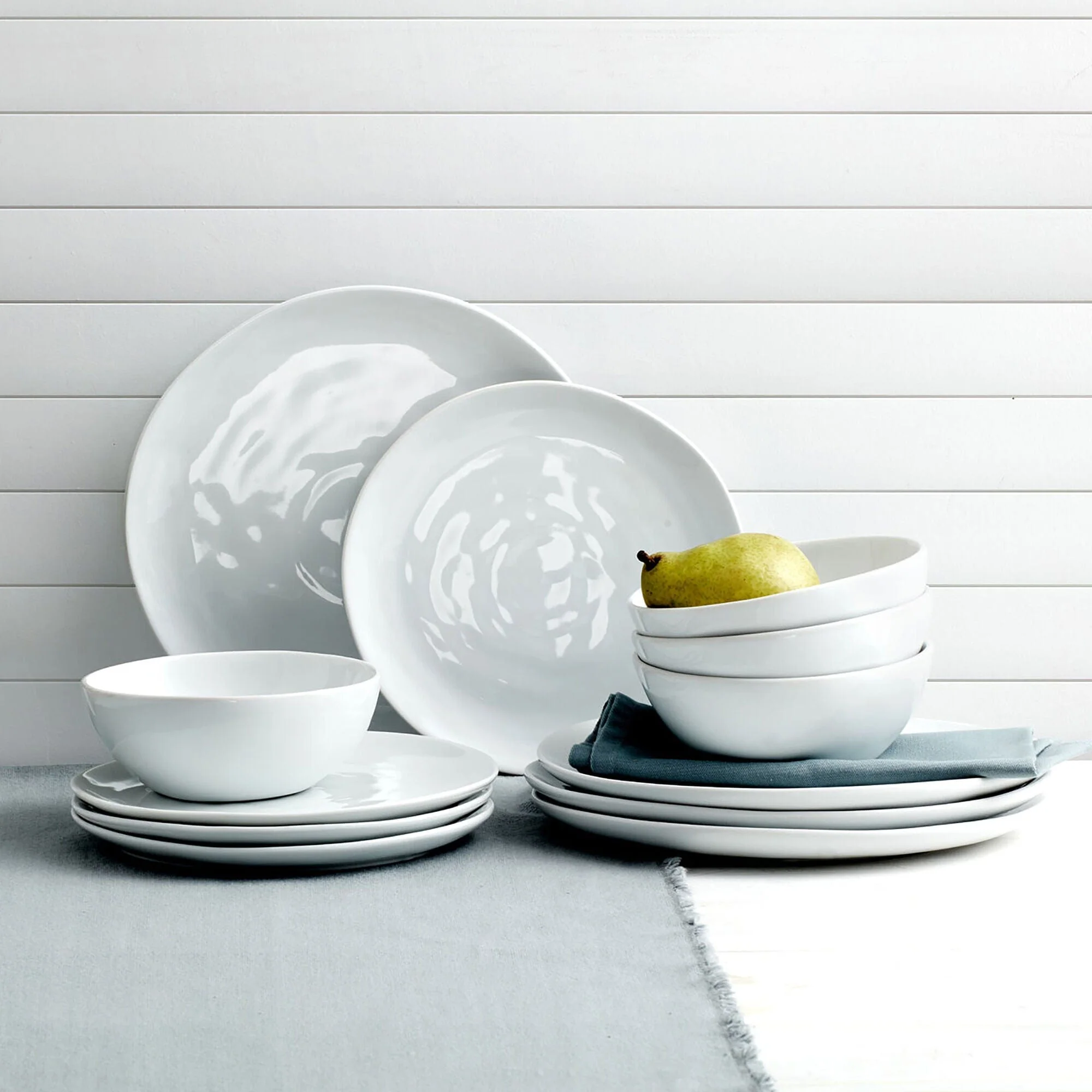 Everyday White® Organic 12 Piece Dinnerware Set, Service for 4
