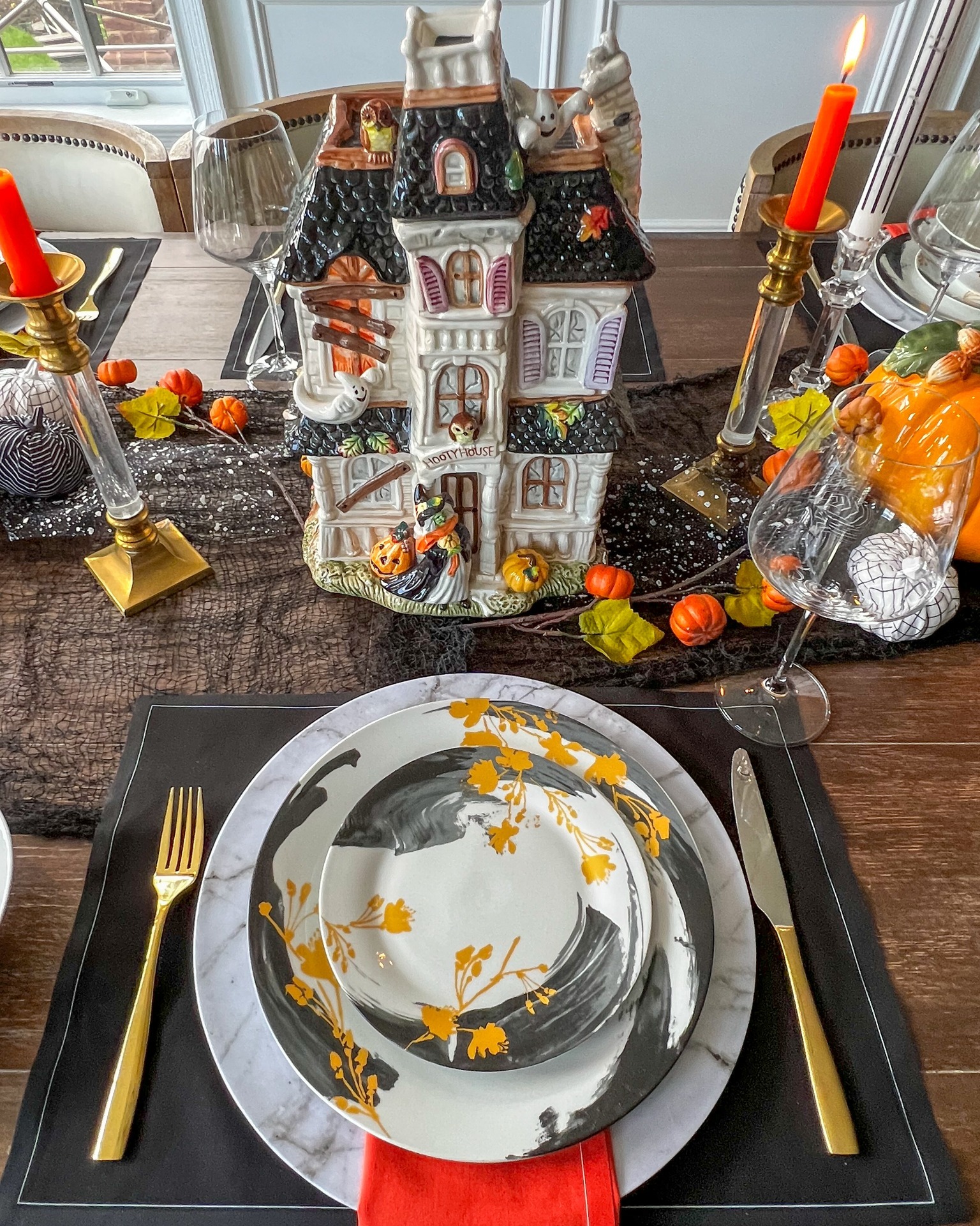 Instagram post - Holiday table setting